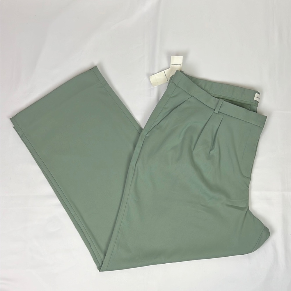 Abercrombie & Fitch‎ New Women’s 35 Curvy Love Long Low Rise Wide Leg Sage Green